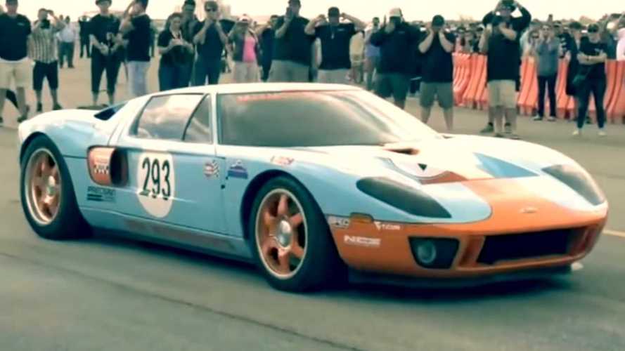 Ford GT'nin 483 km/sa hıza ulaşarak tarih yazmasını izleyin