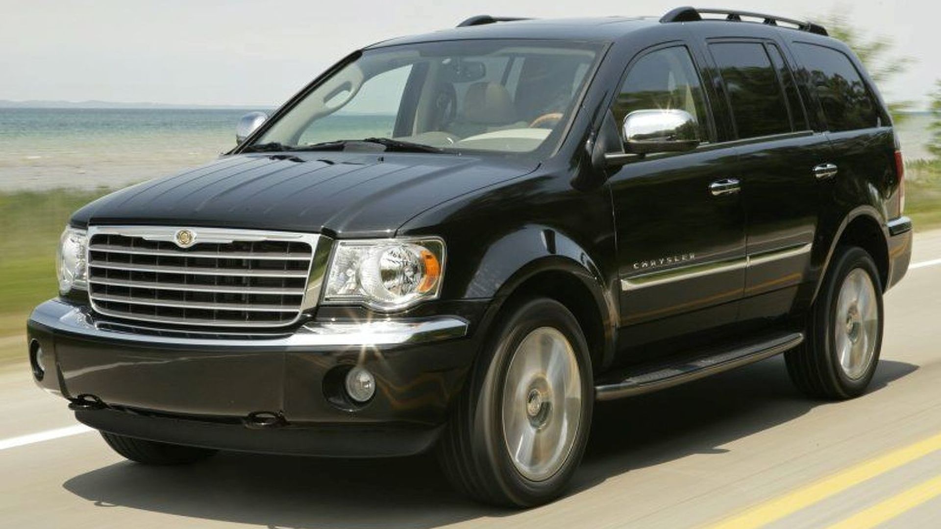 Chrysler Seven Seat Crossover Due In 2017 Will Be Larger Than The