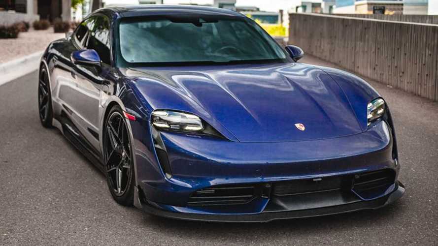 Porsche Taycan by Vivid Racing