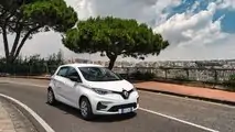 Le Renault Zoe di Amicar Sharing a Napoli