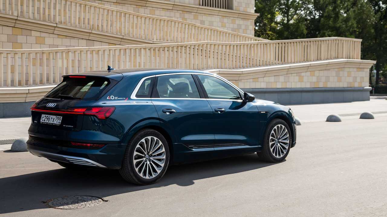Audi e-tron
