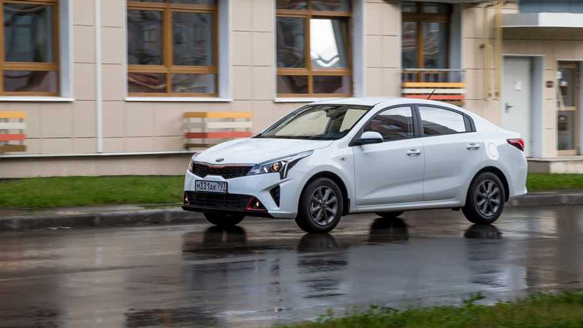 Volkswagen Polo против Kia Rio | Motor1.com Фотографии