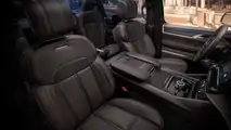 Jeep Grand Wagoneer Konzept Interieur