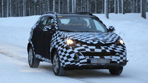 2015 MG CS Crossover spy photo