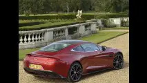 Aston Martin Vanquish: nuove foto