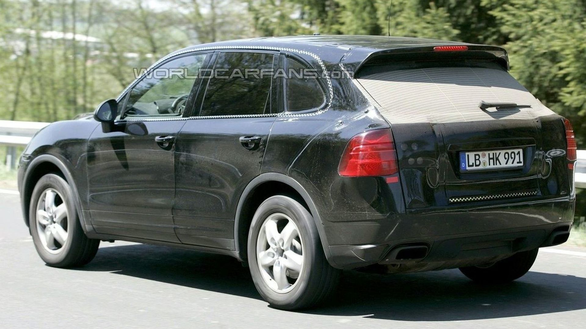 Porsche Exec Denies Baby Cayenne Development Photos