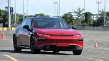 Xpeng P7 braking
