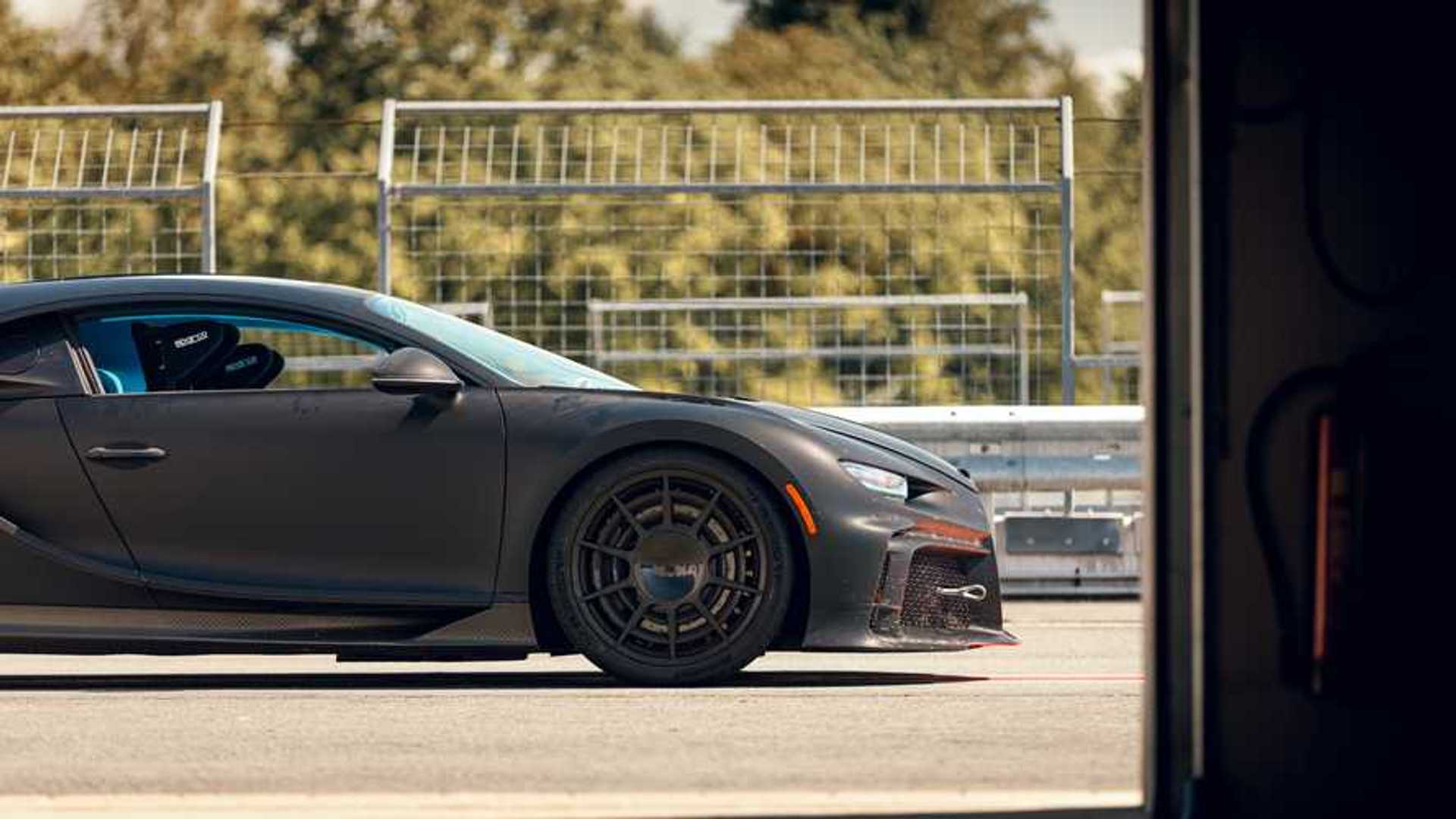 bugatti-chiron-pur-sport.jpg
