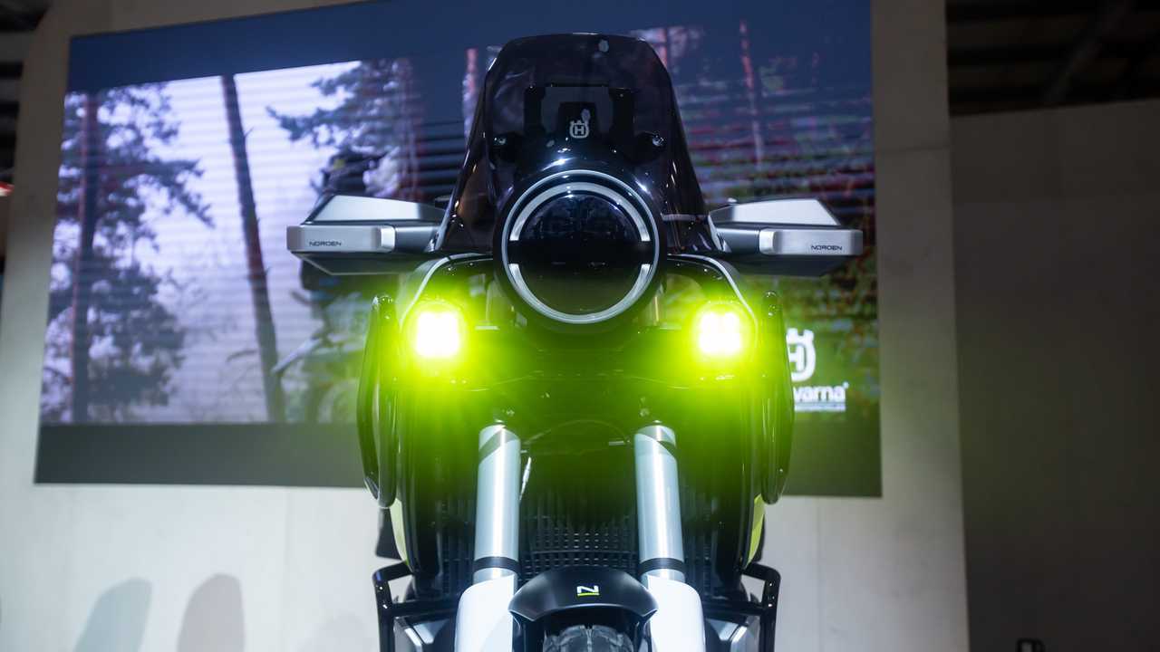 Husqvarna Norden 901 ad Eicma 2019