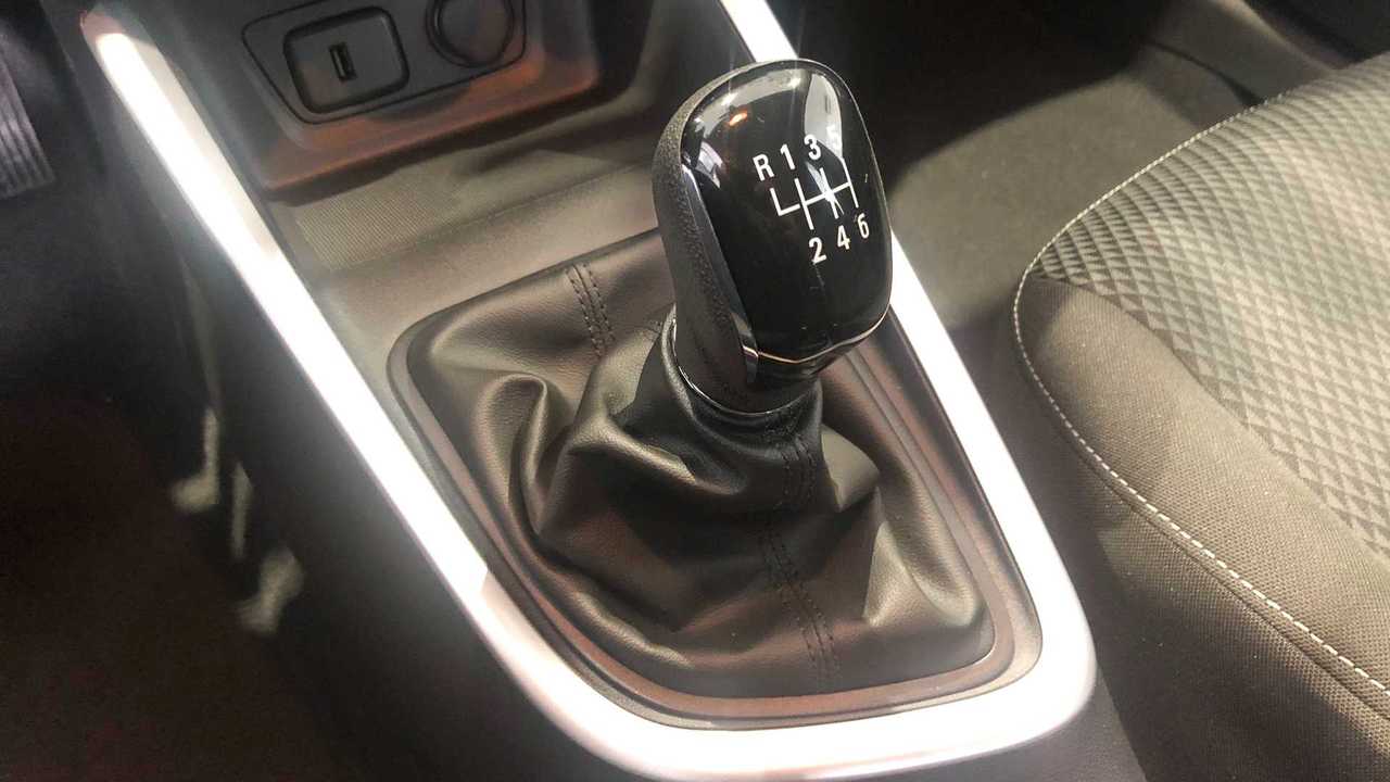 Novo Onix Hatch nas lojas