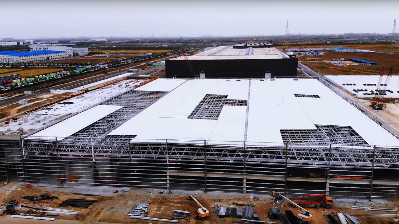 Tesla Gigafactory 3 (Source: Jason Yang)