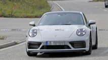 Yeni Porsche 911 GTS Cabrio casus fotoğraflar