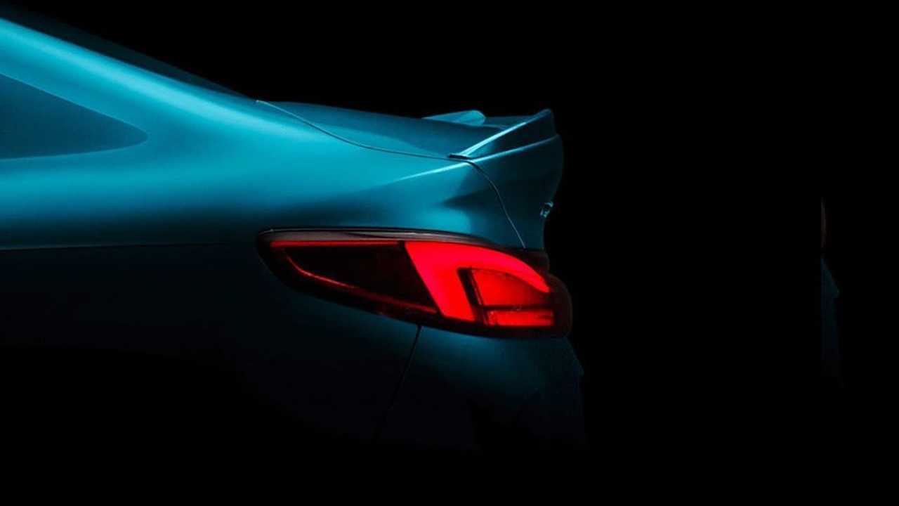 BMW 2 серии Gran Toupe - тизеры