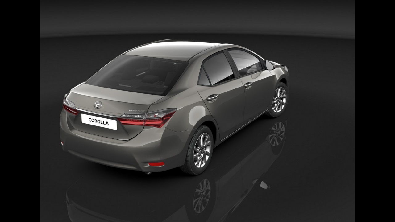 Toyota atualiza Corolla para a linha 2017 e antecipa mudança da versão nacional