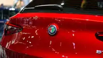 Alfa Romeo Stelvio: LA 2016