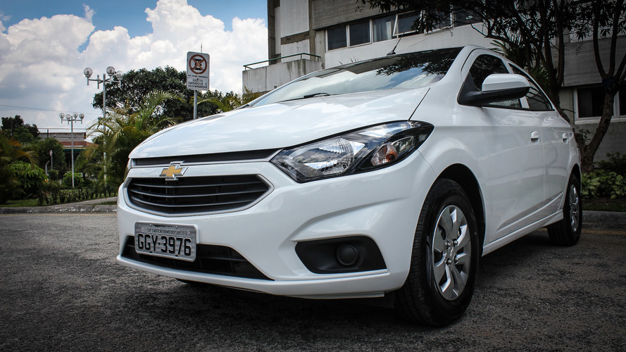 Chevrolet Onix LTZ 2017 x Hyundai HB20 2017