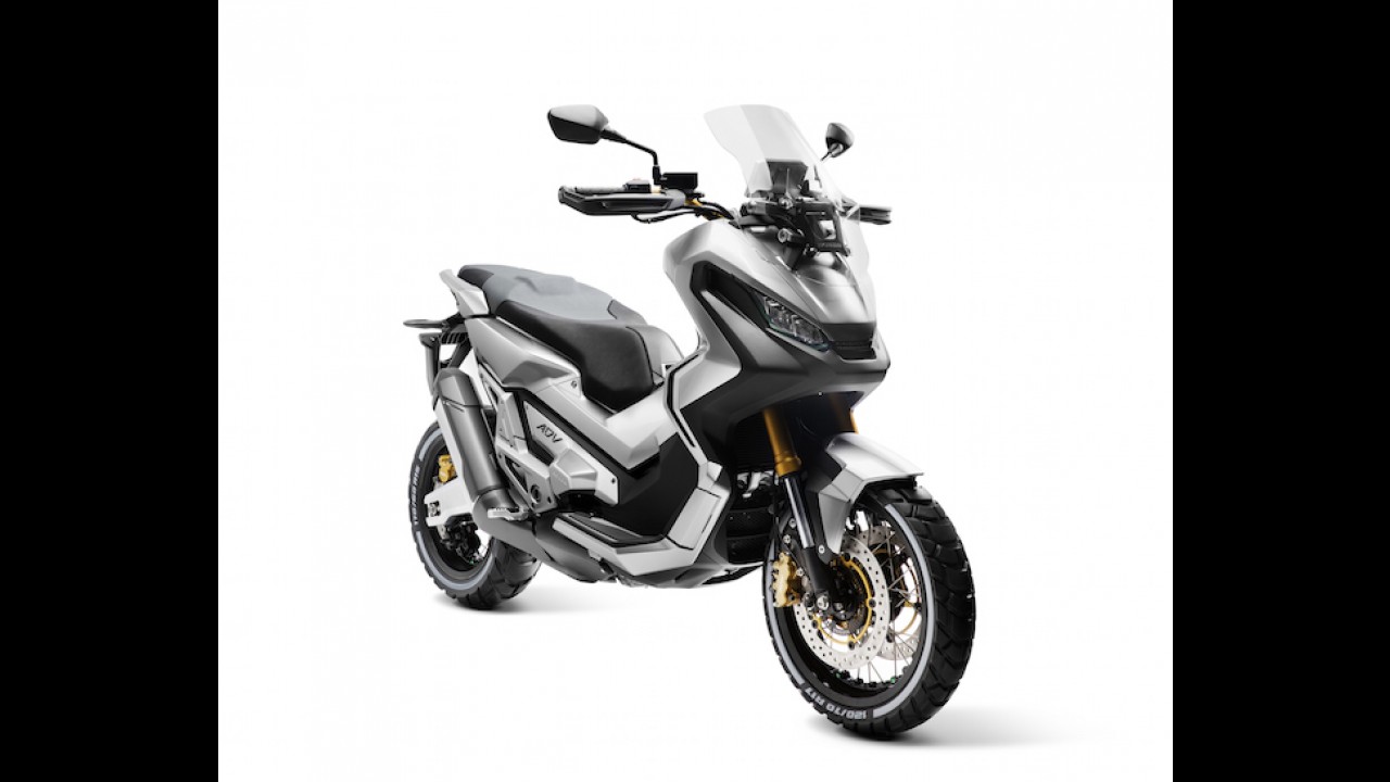 Segredo: Vazam imagens de patente do scooter aventureiro da Honda
