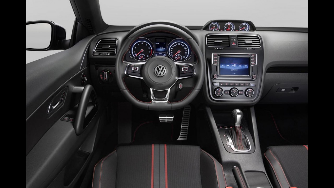 VW mostra Scirocco GTS 2015 como motor 2.0 TSI de 220 cv