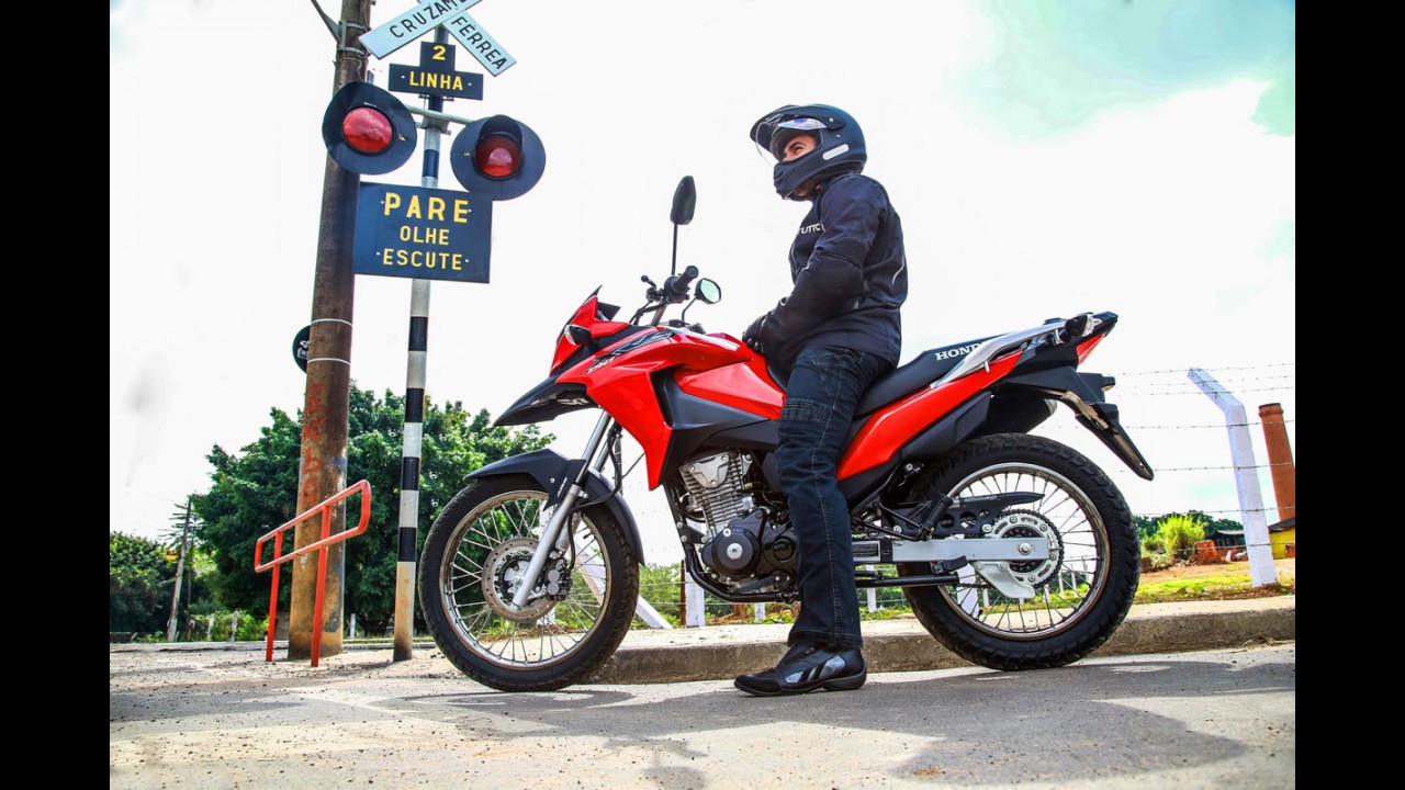 Volta rápida: nova Honda XRE 190 aposta no equilíbrio