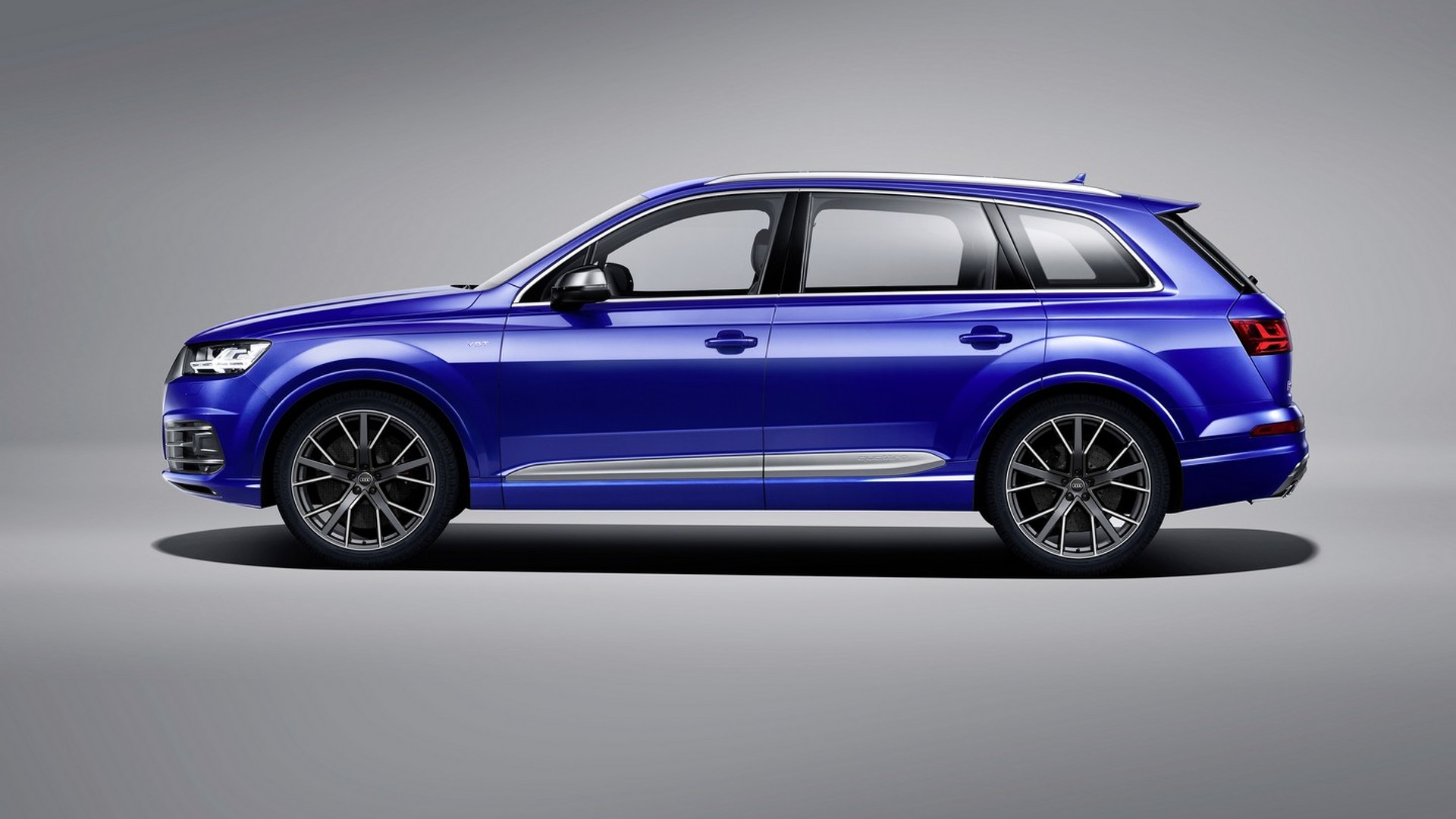 Sel Duel Audi Sq7 Versus Porsche Panamera 4s In Drag Race