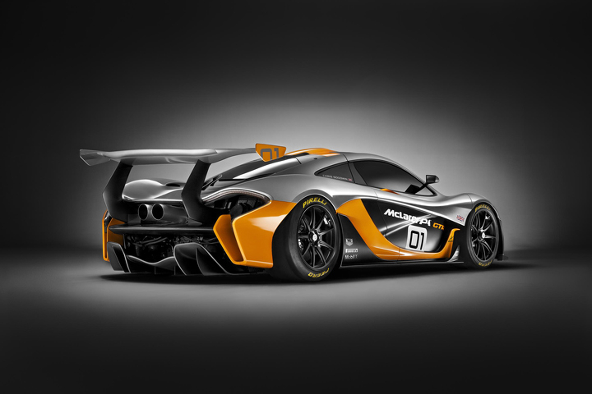 The McLaren P1 GTR is a 986HP Track Missile: Pebble Beach