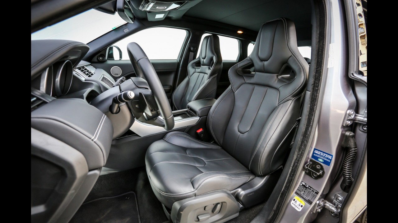 Teste CARPLACE: Range Rover Evoque e BMW 328i GT somam 17 marchas! Precisa tanto?