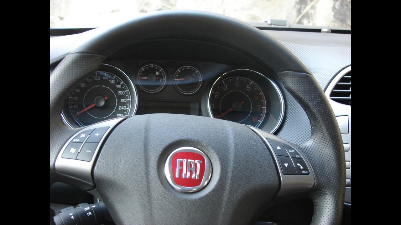 Avaliação - Fiat Bravo Essence 1.8 16V e.TorQ 2011 (Manual)