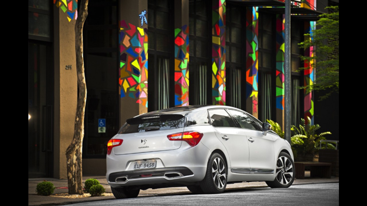 Volta rápida: Citroën DS5 - Ousadia e luxo à francesa