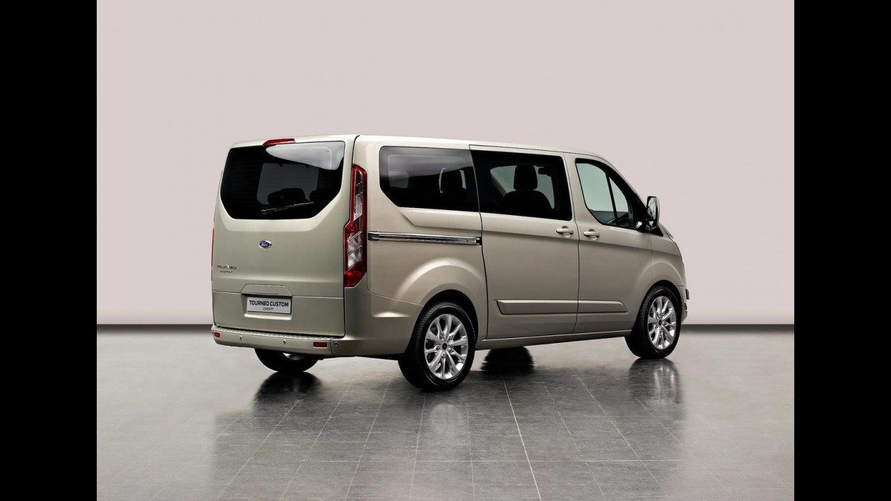 Ford Tourneo Custom Concept 2012: cara global para van de trabalho