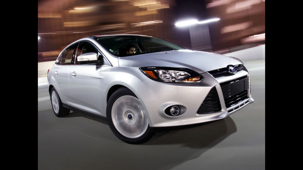 Ford Focus recebe cinco estrelas nos testes de segurança do NHTSA