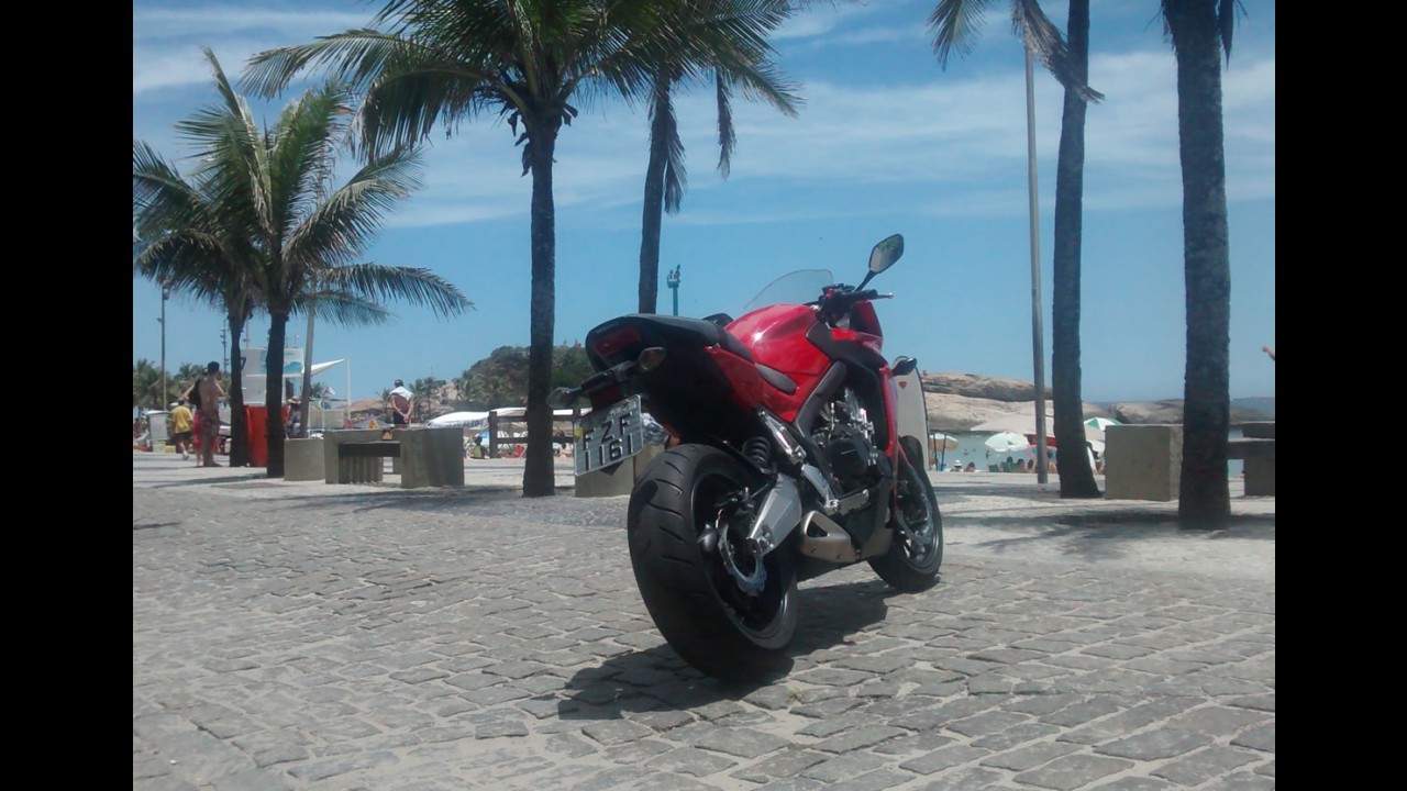 Garagem MOTO#4: Honda CBR 650F empolga em viagem de 1.000 km