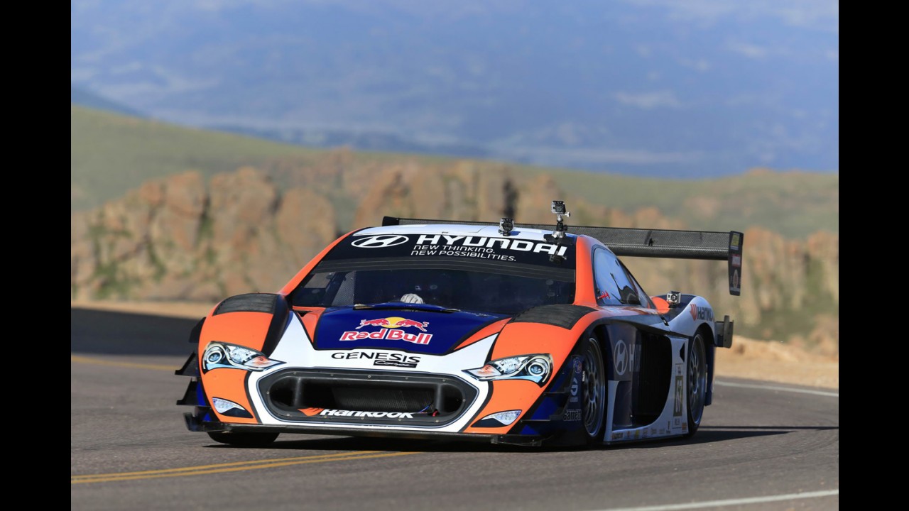 Elétricos marcam presença em Pikes Peak e dividem atenção com recorde de Loeb