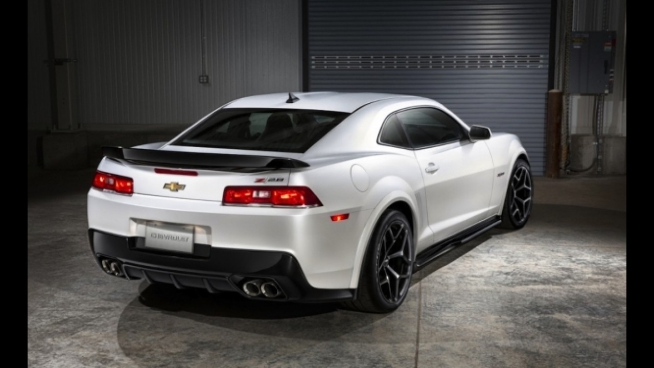 Camaro 2014 muda visual e resgata versão Z/28