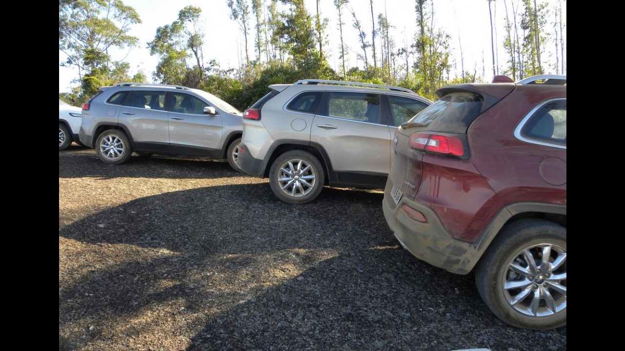 Volta Rápida: Jeep Cherokee ousa no estilo sem perder a essência