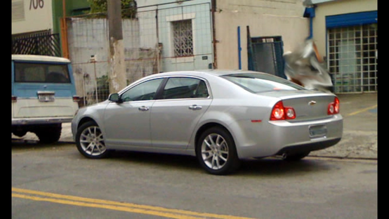 Chevrolet Malibu já circula em SP - Veja impressões