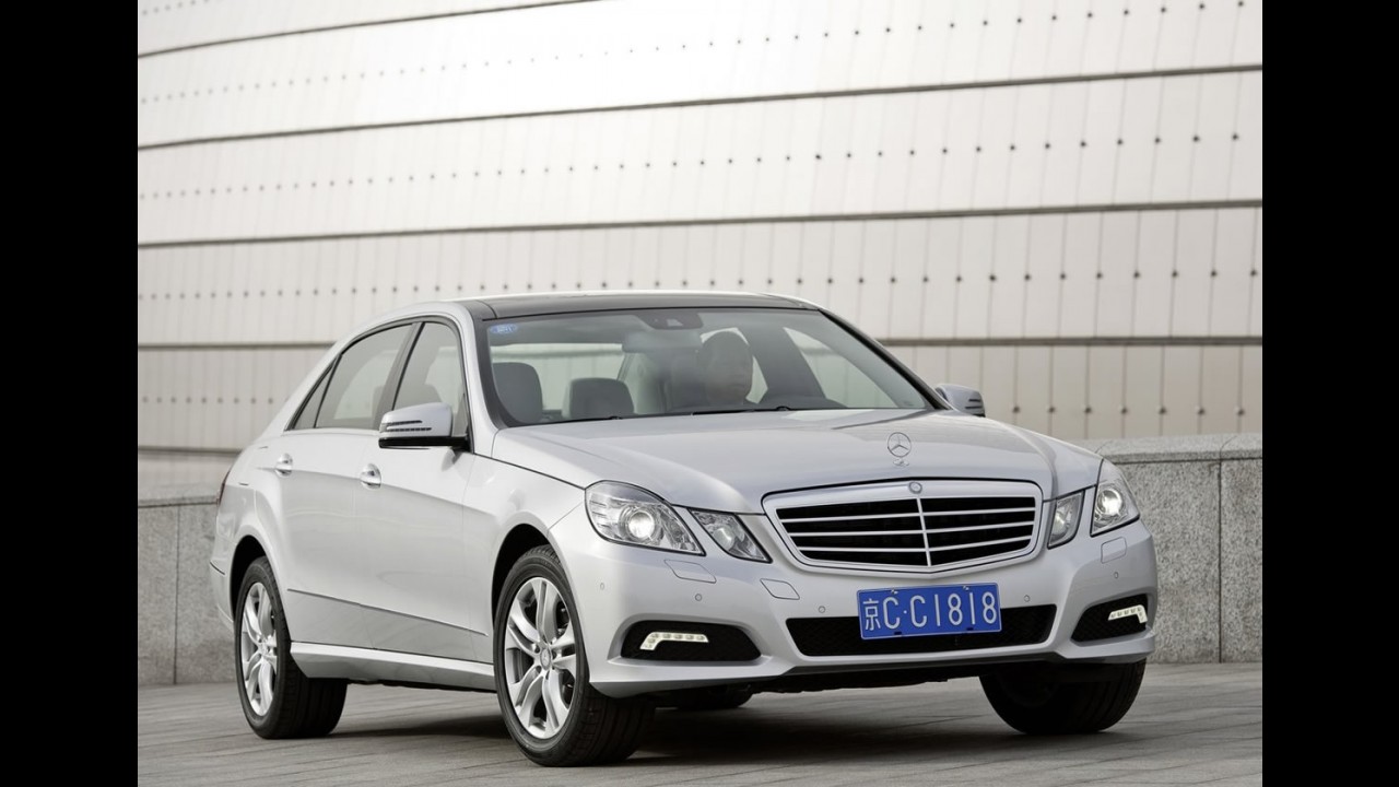 Mercedes-Benz Classe E L 2011 - Quando o espaço de um sedan não é suficiente