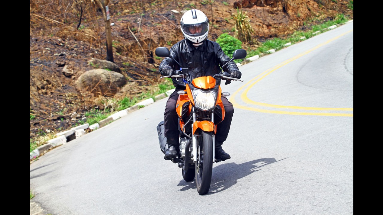 Garagem MOTO #4: Yamaha Fazer 150 e Honda CG 150 fazem duelo de pesos leves