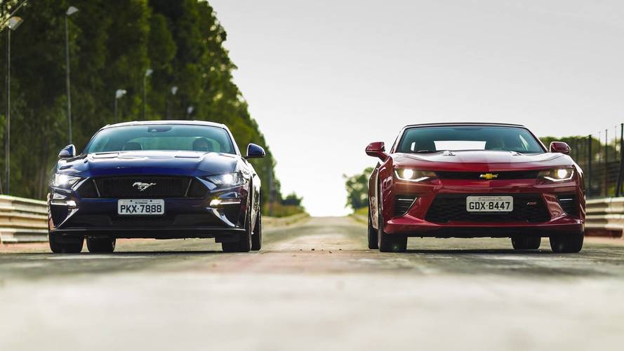 Comparativo - Ford Mustang GT vs. Chevrolet Camaro SS