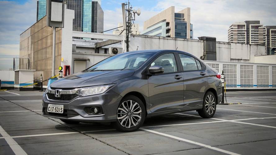 Toyota Yaris Sedan x Honda City
