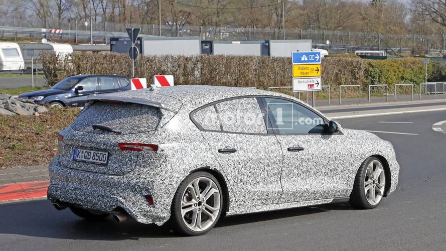 2018 Ford Focus ST Casus Fotoğrafları