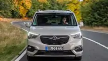 Opel Zafira Life, la prova su strada