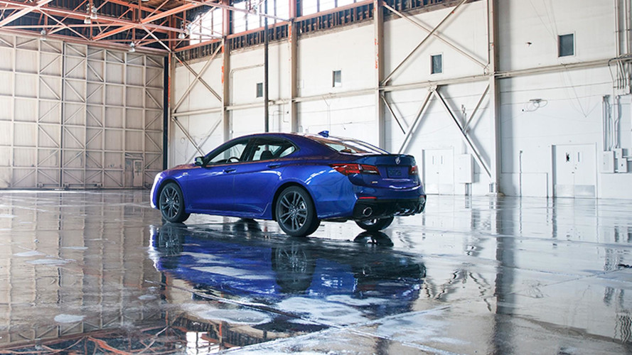 Acura TLX Augmented Reality Race