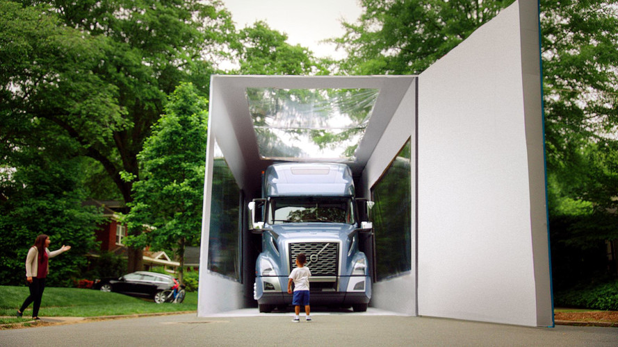 Volvo VNL Unboxing