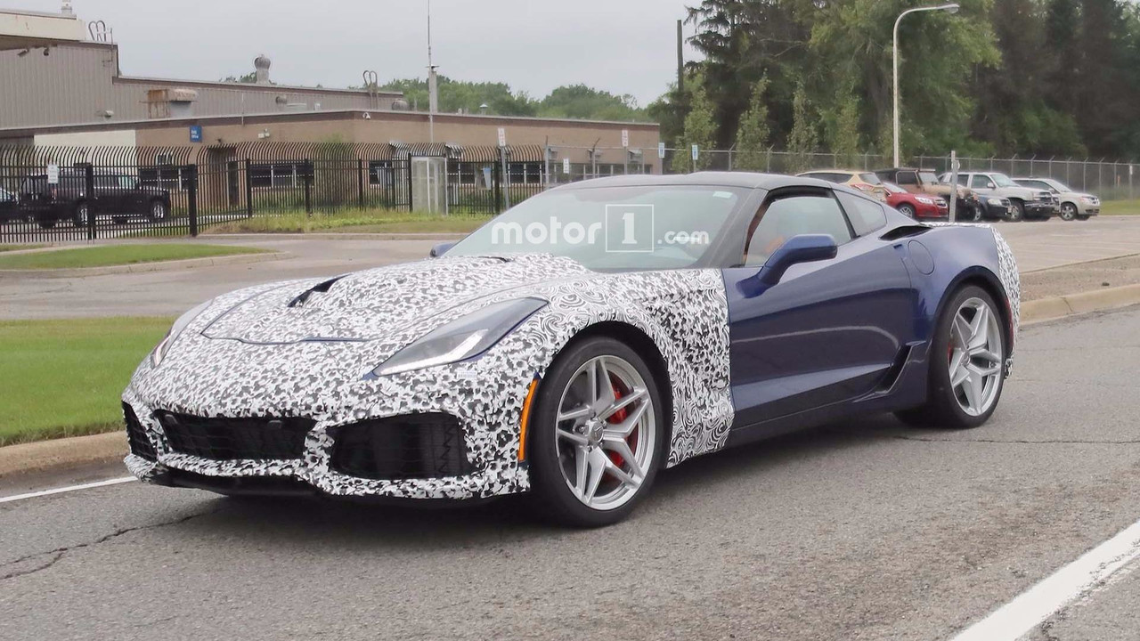 2018 Corvette ZR1 Spied In Near-Production Form With ... 2018 Corvette ZR1 Spied In Near-Production Form With ...