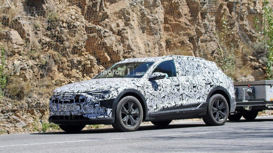 Audi E-Tron Quattro Spy Pics