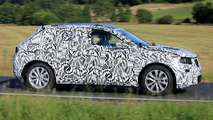 VW Polo temelli SUV casus fotoğrafları
