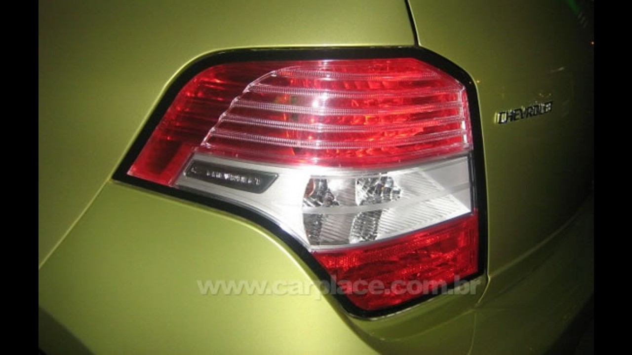 Novo Chevrolet Agile - Novas fotos de unidades flagradas revelam mais detalhes e a traseira