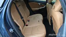 Essai Volvo V40 D4 (2016)
