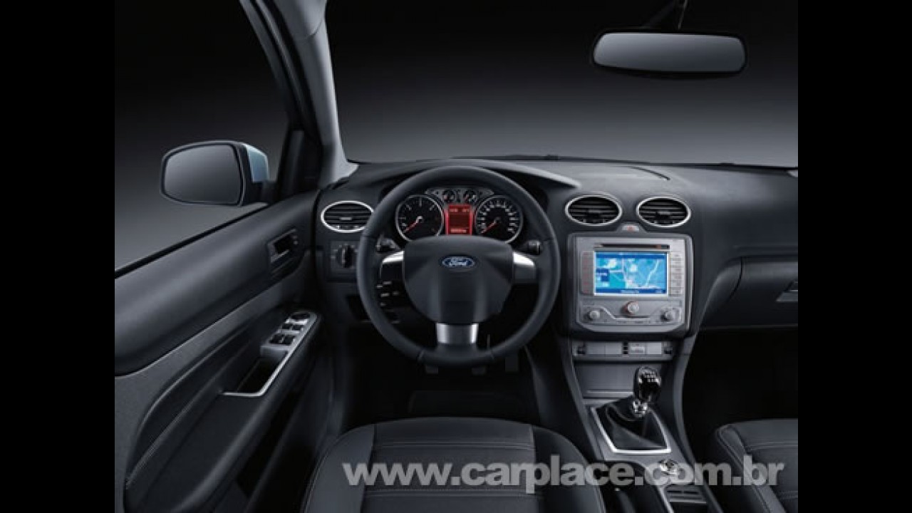 Novo Ford Focus 2009 Cabriolet ganha edição limitada "Black Magic"