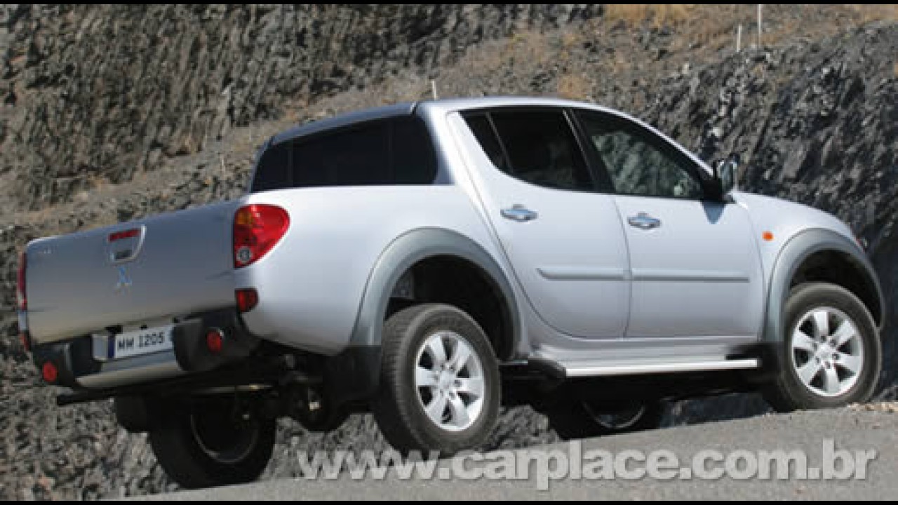 Mitsubishi prepara novo motor V6 Flex para a L200 Triton e Pajero Sport